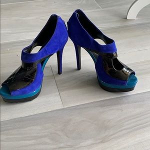 Jessica Simpson blue suede patent leather heels